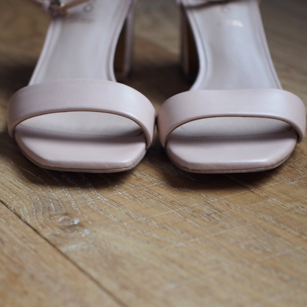 Aldo | Leather Kedeaviel Block Heeled Sandal - Picture 6 of 8